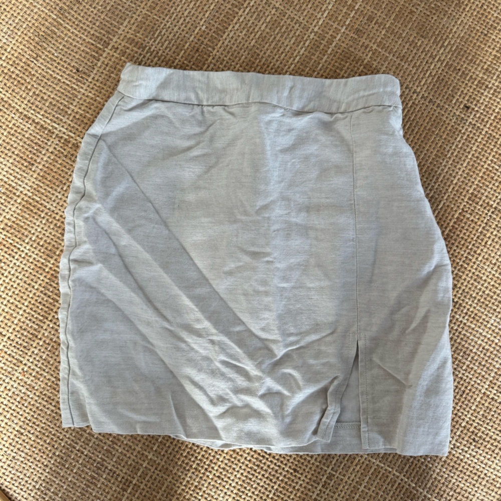 Aritzia Wilfred Linen Mini Skirt